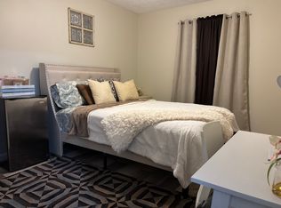 4985 Foxlair Trl, Cleveland, OH
