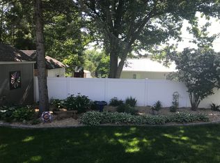 801 N Jefferson St, Mount Carroll, IL 61053