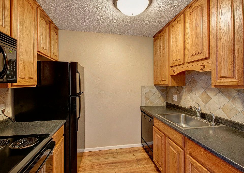 Wimbledon Condominiums 30093161 Madison Ave Boulder CO Zillow