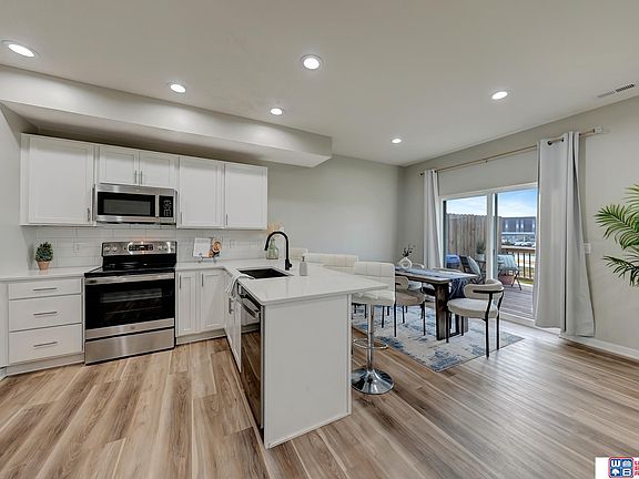 5th image of 5055 W Amarillo Dr