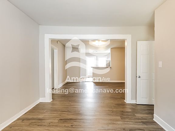 574562_004_living_room_13765398.jpg