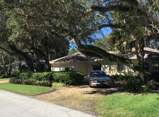 535 Iris Ln, Vero Beach, FL 32963