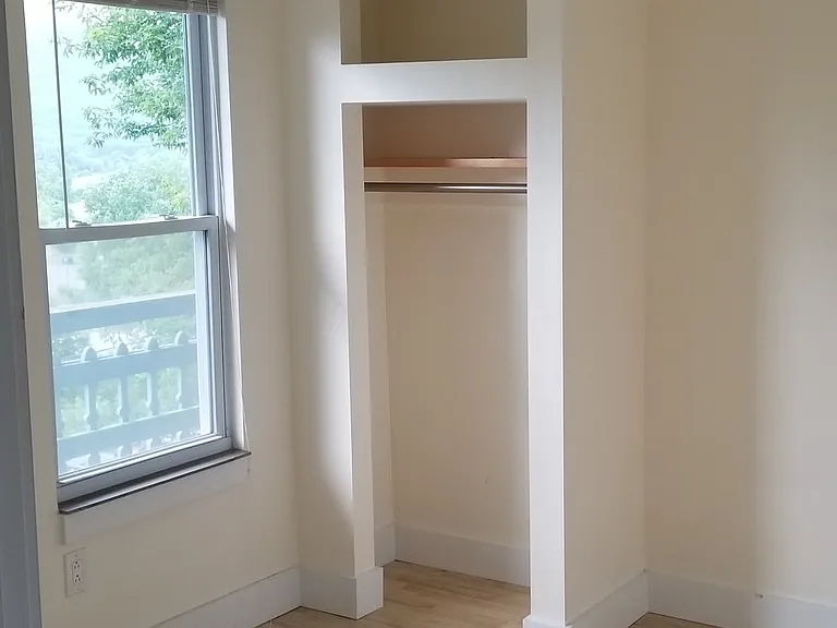 134 Furnace St — Photo 24