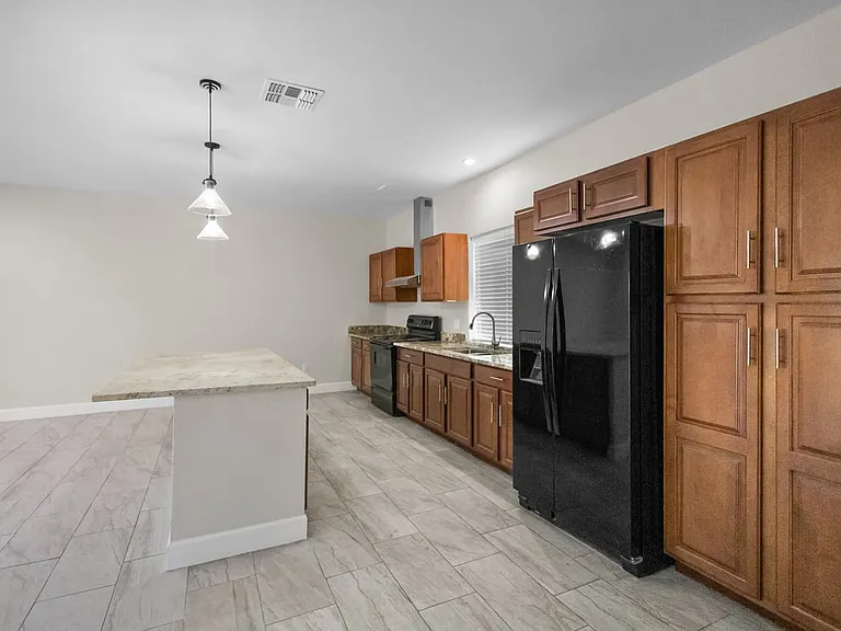 7631 N 59th Ln #7631-N-3 — Photo 8