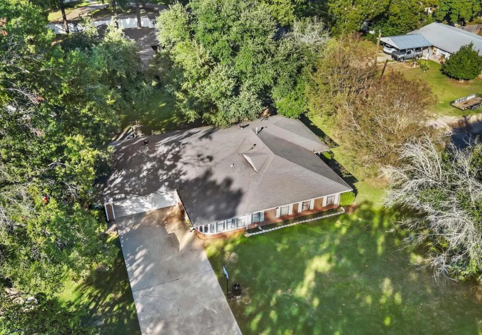 3 bed, 1922 sqft, $1,650 — Photo 1