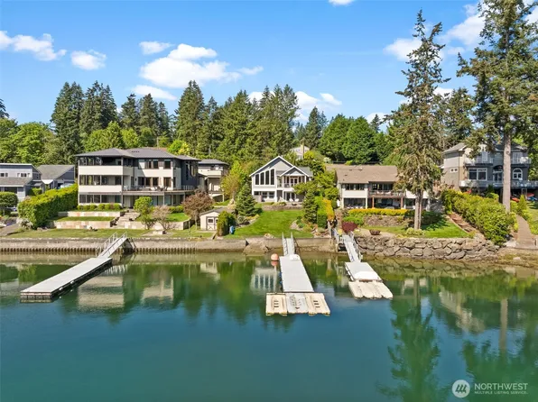 257 3rd Avenue, Fox Island, WA 98333