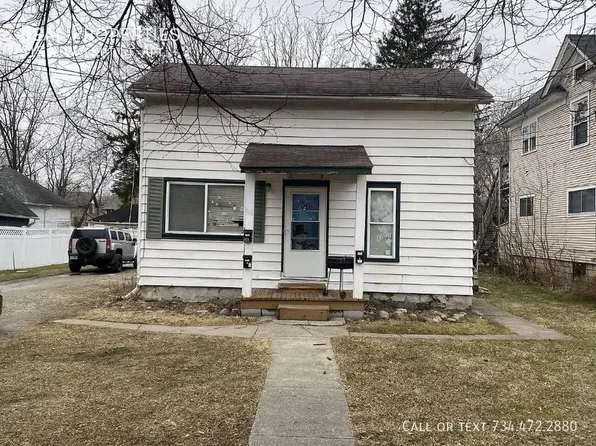 915 N Walnut St #3, Lansing, MI 48906