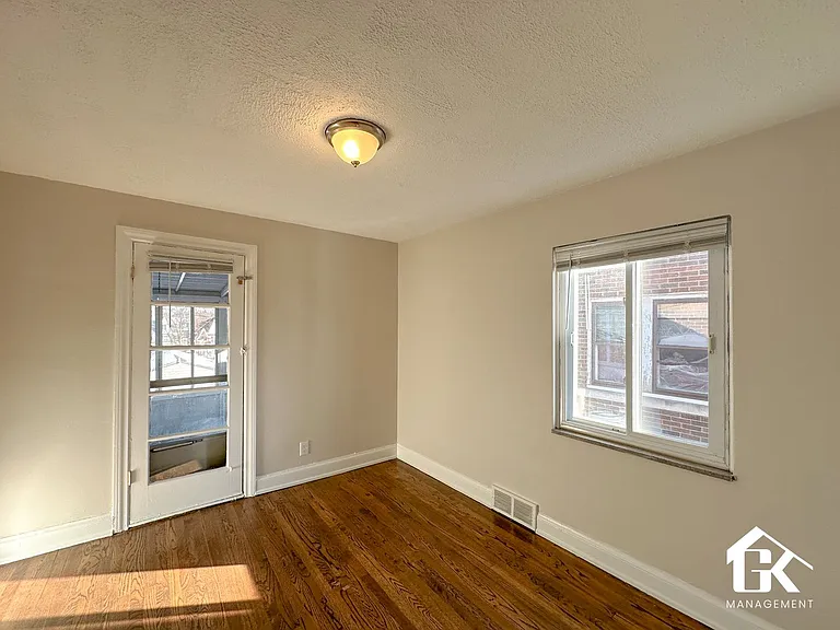 16182 Greenlawn St — Photo 30