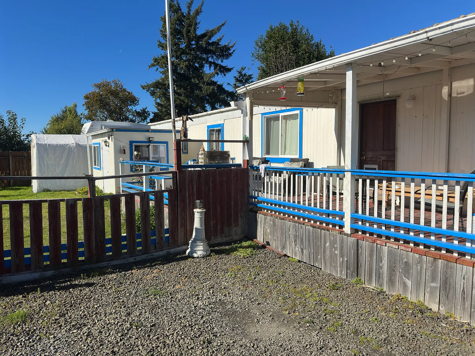 2 bed, 784 sqft, $1,400 — Photo 1