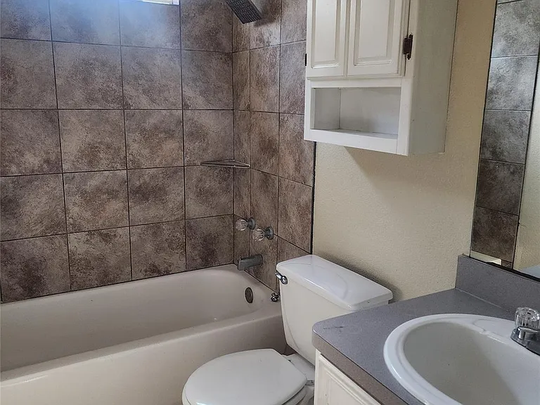 3102 Northwest Blvd #A — Photo 7