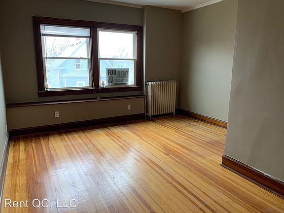 5th image of 712 1/2 18th Ave APT 1