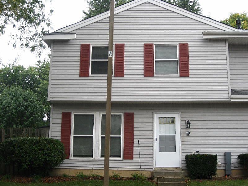 1st image of 9U Fernwood Dr