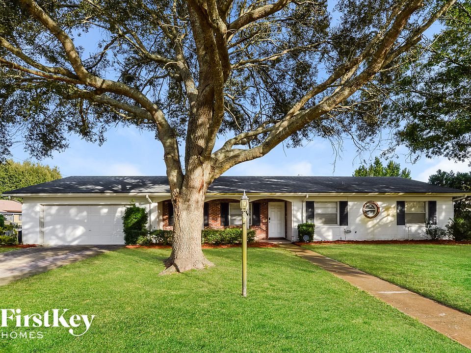 1st image of 203 Idyllwilde Dr