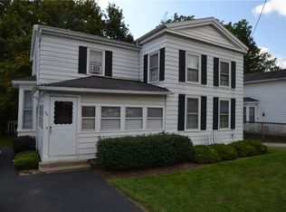 53 Main St, Macedon, NY 14502