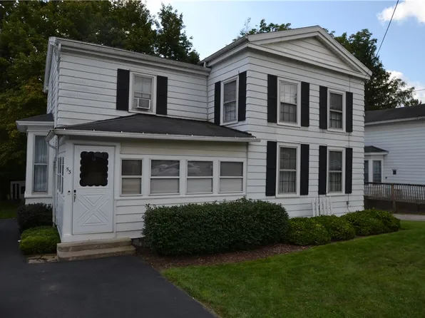 53 Main St, Macedon, NY 14502