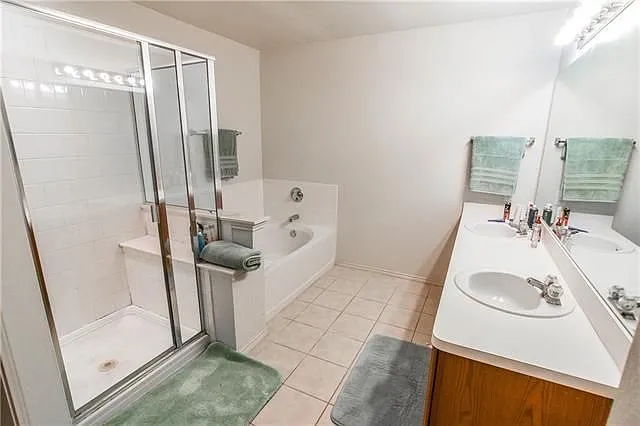4505 Claret Ct — Photo 7