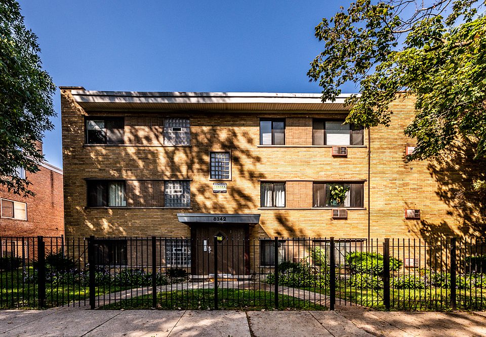 1st image of 8342 S Ellis Ave APT 105