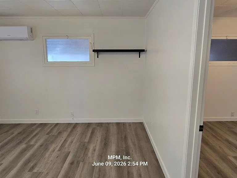 6505 Marchant Ave — Photo 31
