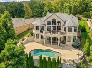 750 Via Del Lago Dr, Sunrise Beach, MO 65079