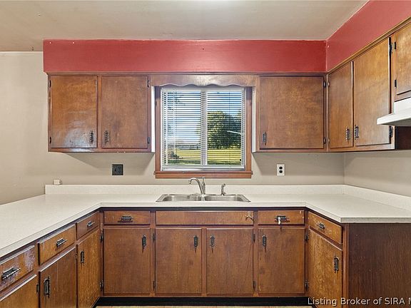 5th image of 1100 Main Street NW