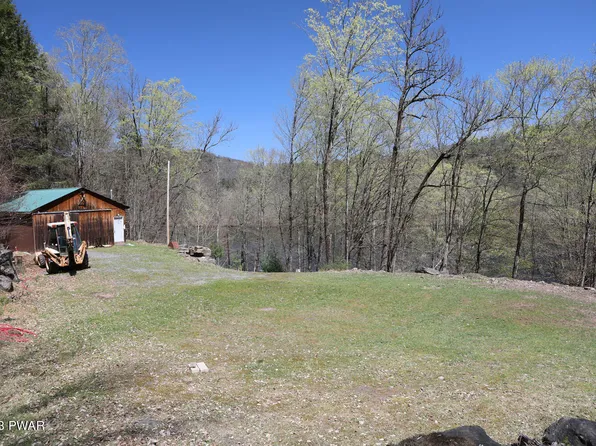 2489 River Rd, Damascus, PA 18415