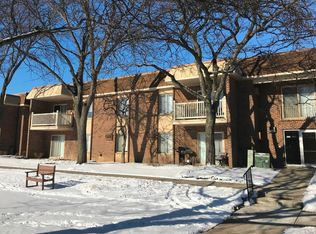 432 N Wilke Rd APT 204, Palatine, IL 60074
