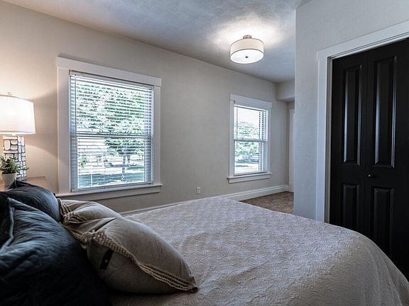5th image of 101 N Rose St #202