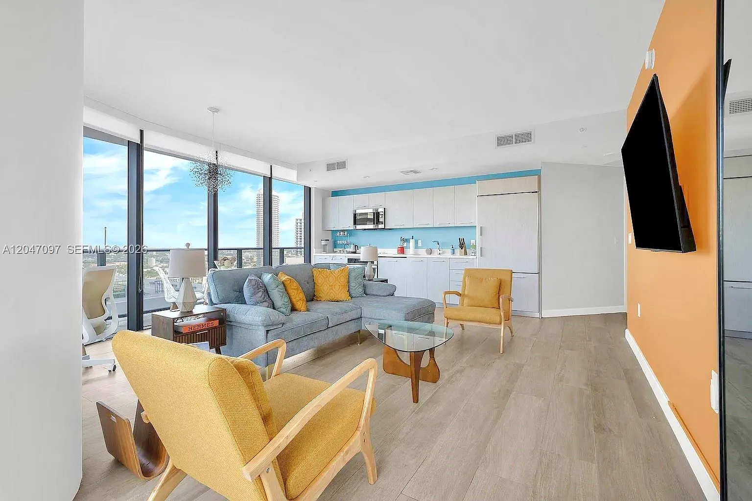 Brickell Heights West Con — Photo 2