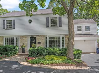 111 Green Bay Rd, Highland Park, IL 60035