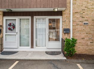 59 Rock Spring Rd APT 25, Stamford, CT 06906