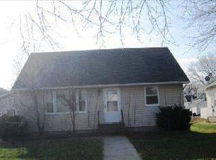 321 2nd St NE, Blooming Prairie, MN 55917