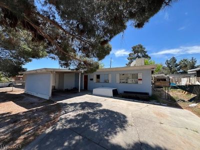2617 E Webb Ave, North Las Vegas, NV, 89030