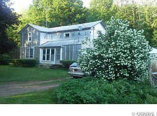 5358 Vanhoute Rd N, Sodus, NY 14551