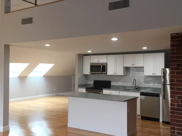36 Abbott Street, 36 Abbott St APT 4A, Worcester, MA 01602