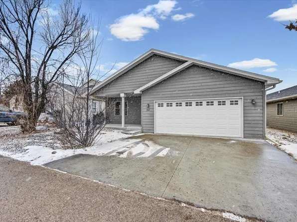 842 Harvard St, Spearfish, SD 57783
