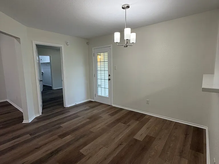 404 Kylar St — Photo 20