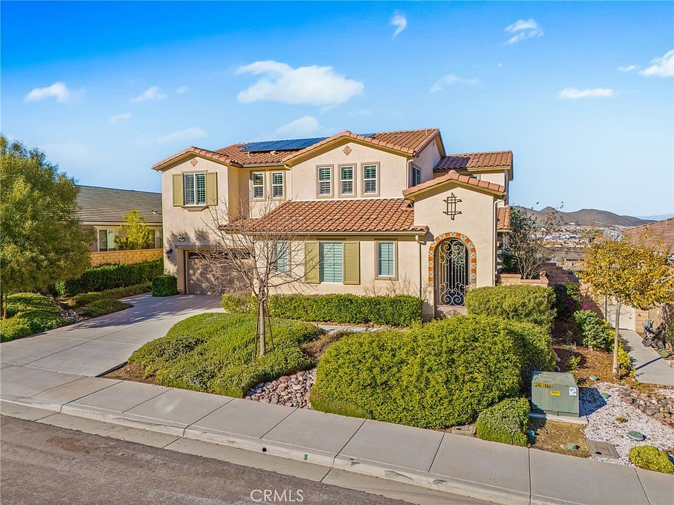 1st image of 24892 Paradise Meadows Dr