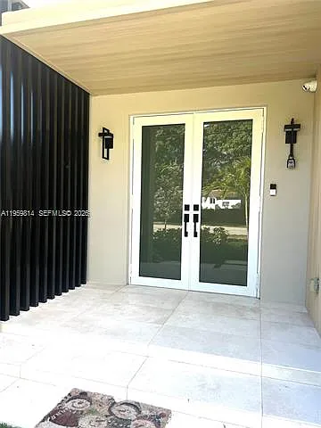 7850 SW 67th Ave — Photo 6