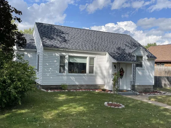 120 ADAMS AVENUE, Port Edwards, WI 54494