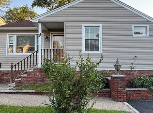 11 Bogota Rd, Parsippany, NJ 07054