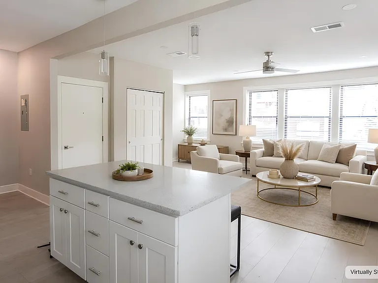 1119 S Braddock Ave — Photo 2