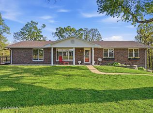 4725 Sharon Dr, Jefferson City, MO 65109