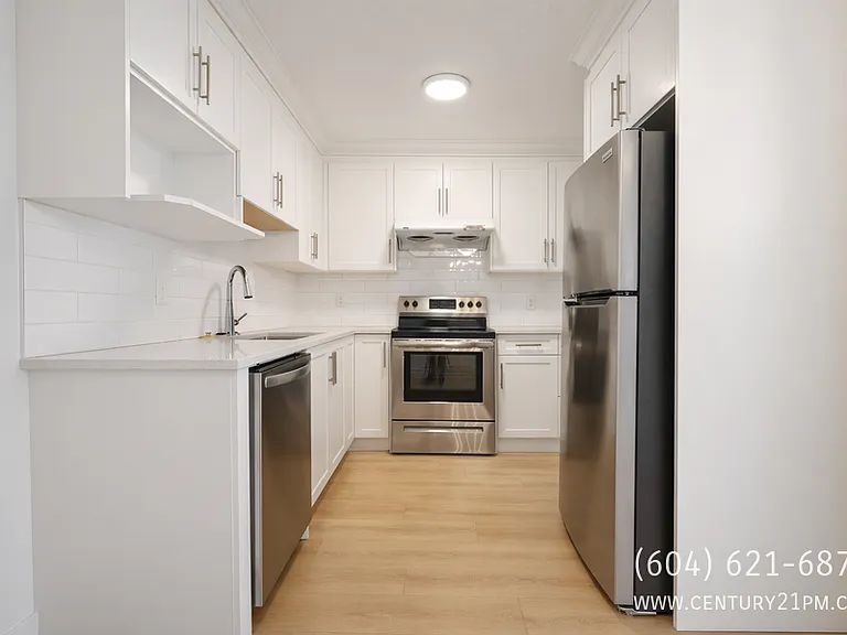 3035 Clearbrook Rd #103 — Photo 4