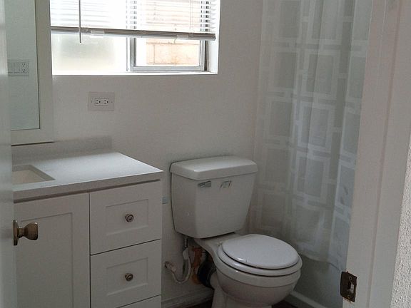 2nd image of 5085 Conrad Ave