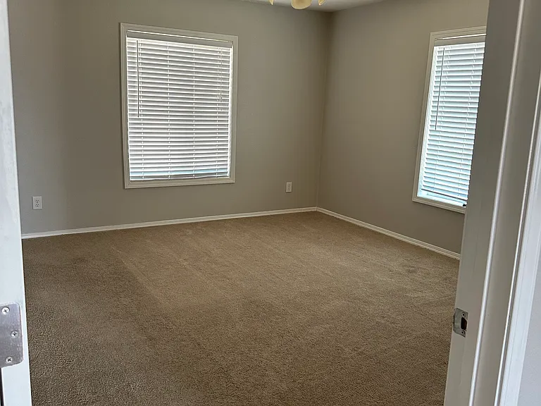 9597 E Kirschenman Rd — Photo 27