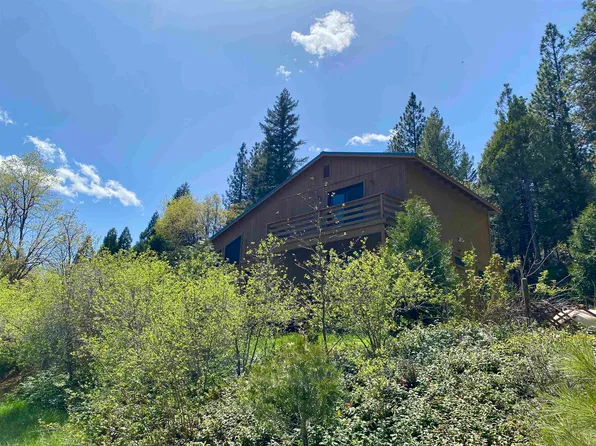 17439 Pioneer Rd, Greenville, CA 95947