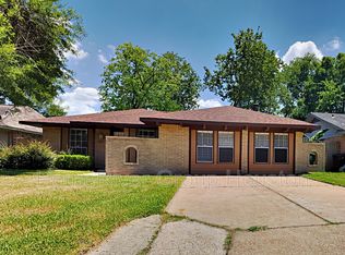 6407 King Post Dr, Houston, TX 77088