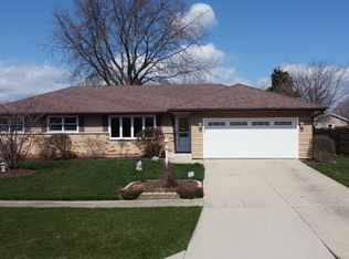 11612 Ronald St, Huntley, IL 60142