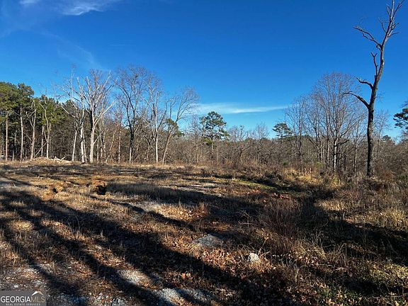 4th image of 3092 Miller Rd