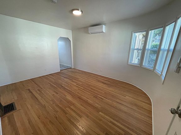 5th image of 344 W Alameda Ave #348